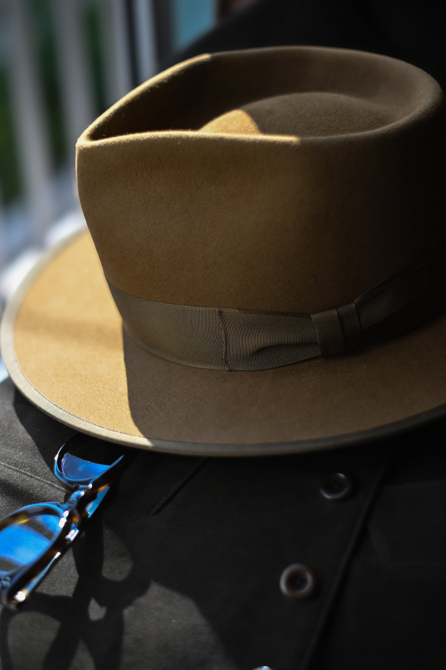 -Caster- Western Weight Beaver