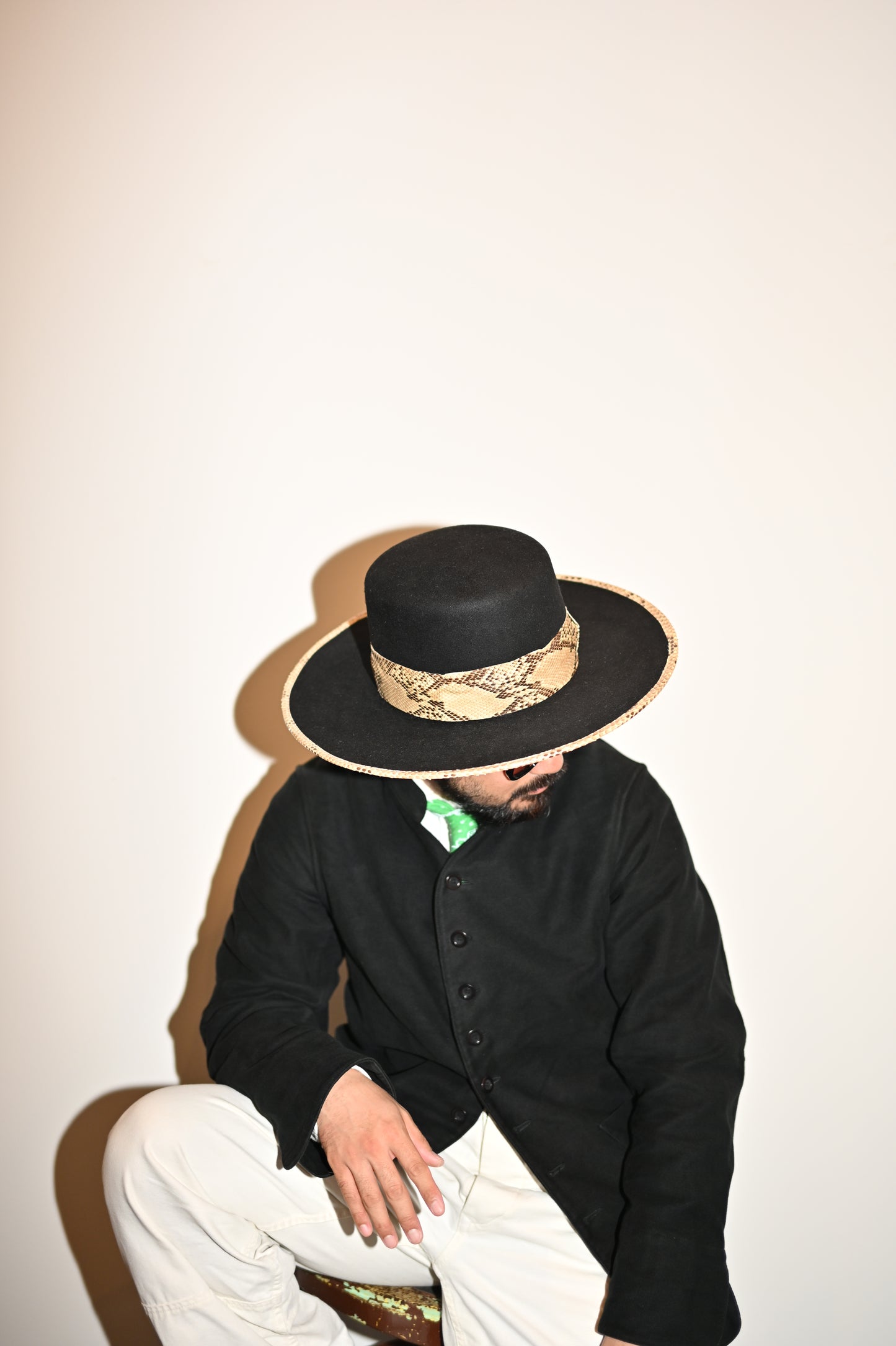 -Cantle- Western Weight Rabbit