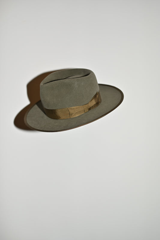 -Glutte- Western Weight Rabbit