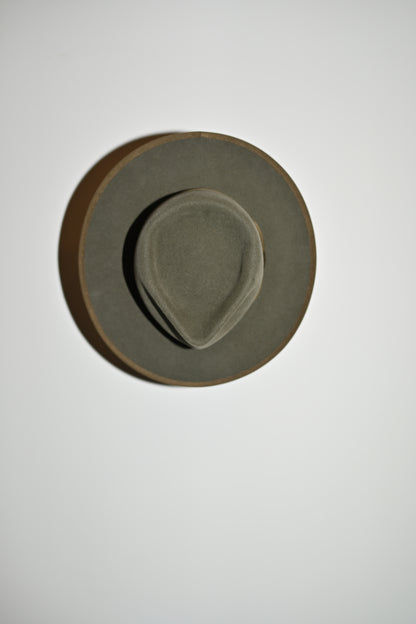 -Glutte- Western Weight Rabbit