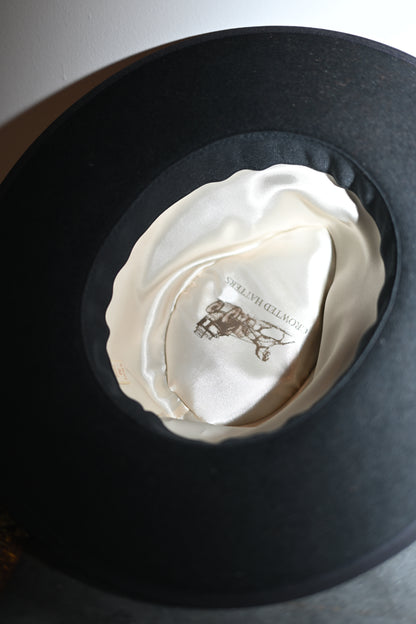 -Blanc- Rabbit HAT(先行受注）