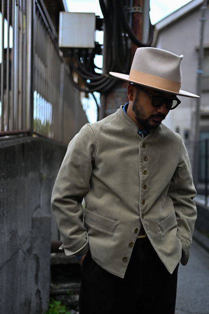 -Caster- Western Weight Beaver