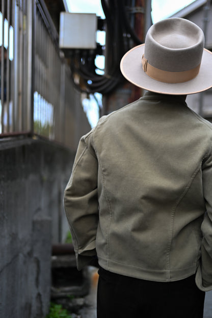 -Caster- Western Weight Beaver